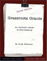 Grassroots Grants : An Activist's Guide to Grantseeking (Kim Klein's Chardon Press) артикул 2214e.